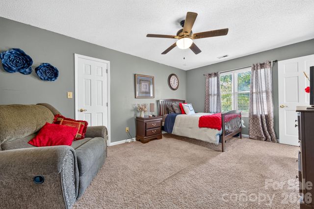 103 Chateau Drive, Gastonia, NC 28056