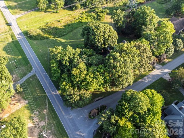 103 Chateau Drive, Gastonia, NC 28056