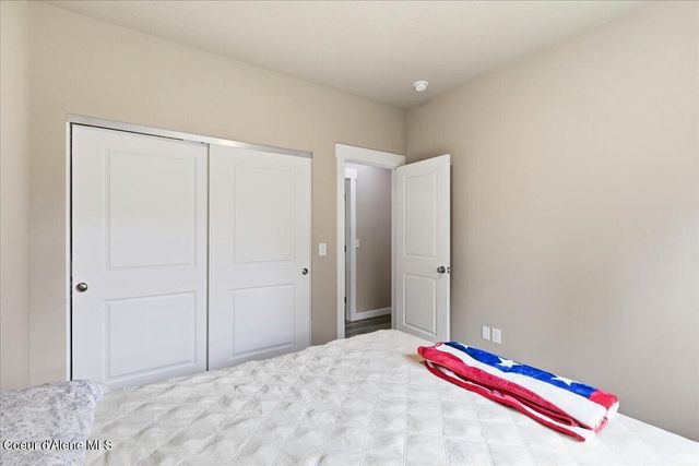 5109 W Jefferson ST, Spirit Lake, ID 83869