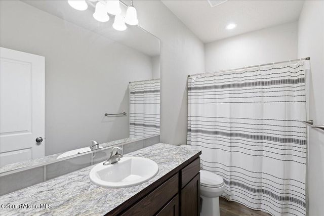 5109 W Jefferson ST, Spirit Lake, ID 83869