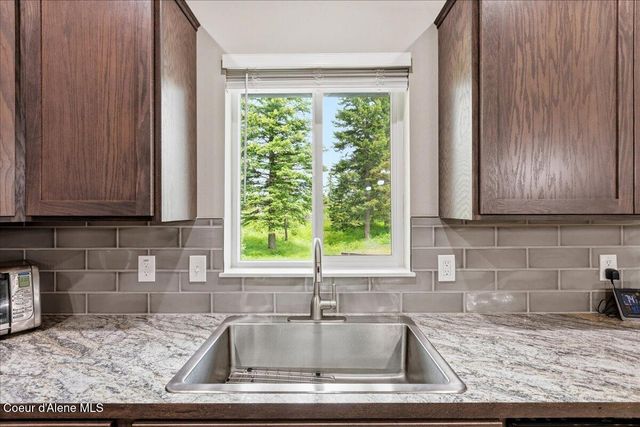 5109 W Jefferson ST, Spirit Lake, ID 83869
