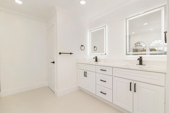 3517 N Flagler Drive, West Palm Beach, FL 33407