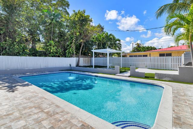 3517 N Flagler Drive, West Palm Beach, FL 33407