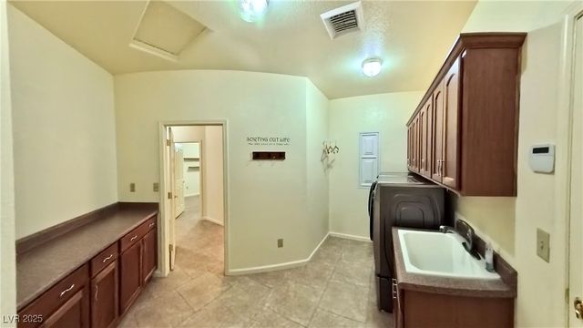 5371 East Bridger Street, Pahrump, NV 89061