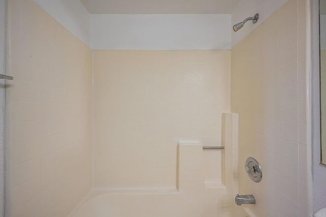 420 Stoney Point Way 113, Oceanside, CA 92058