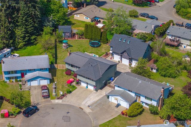 12202 SE 218th Court, Kent, WA 98031