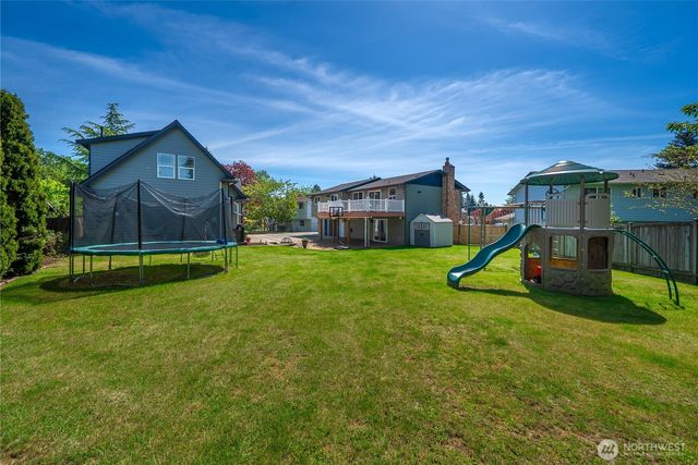 12202 SE 218th Court, Kent, WA 98031