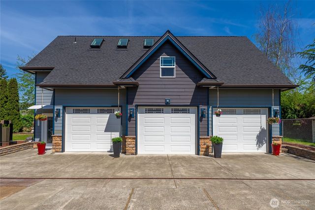12202 SE 218th Court, Kent, WA 98031