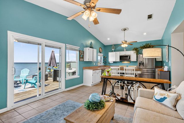 2554 Bay Grove Road, Freeport, FL 32439