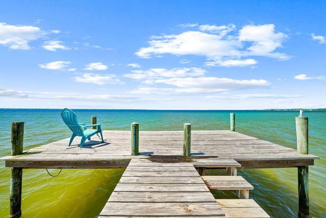 2554 Bay Grove Road, Freeport, FL 32439