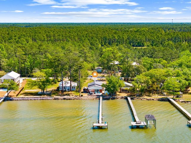 2554 Bay Grove Road, Freeport, FL 32439
