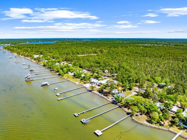 2554 Bay Grove Road, Freeport, FL 32439
