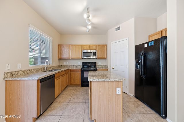 3014 W Ferruccio Place, Phoenix, AZ 85086