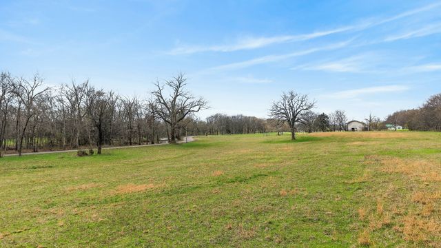 1289 Old Hopewell Rd, Castalian Springs, TN 37031