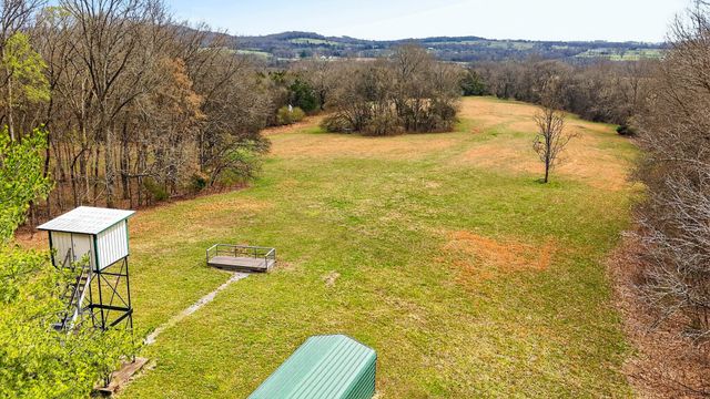 1289 Old Hopewell Rd, Castalian Springs, TN 37031