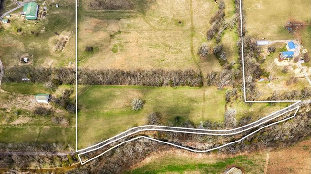 1289 Old Hopewell Rd, Castalian Springs, TN 37031