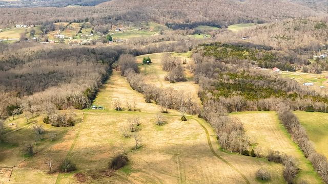 1289 Old Hopewell Rd, Castalian Springs, TN 37031