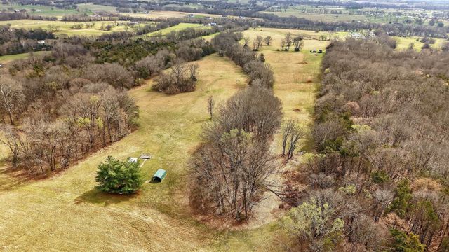 1289 Old Hopewell Rd, Castalian Springs, TN 37031