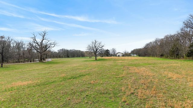 1289 Old Hopewell Rd, Castalian Springs, TN 37031