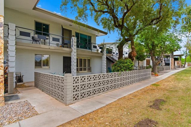 5226 N 20th Street B1, Phoenix, AZ 85016