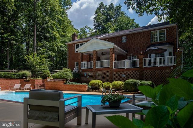 19 SECRETARIAT DR, Stafford, VA 22556