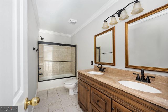 19 SECRETARIAT DR, Stafford, VA 22556