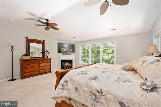 19 SECRETARIAT DR, Stafford, VA 22556
