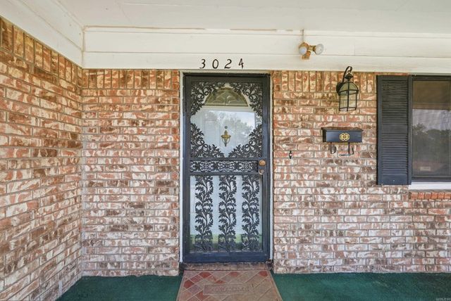 3024 Center Street, Little Rock, AR 72206