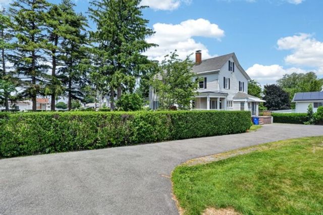 325 Malden St, Revere, MA 02151
