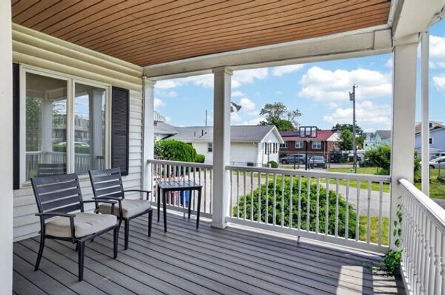 325 Malden St, Revere, MA 02151