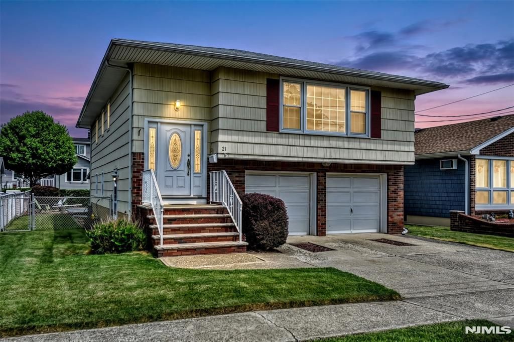 23 Harrison Avenue, Saddle Brook, NJ 07663