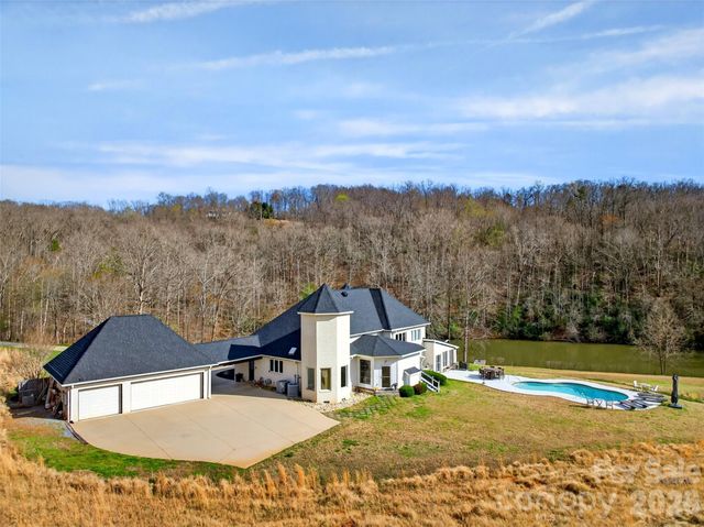 300 Springhill Drive, Rutherfordton, NC 28139