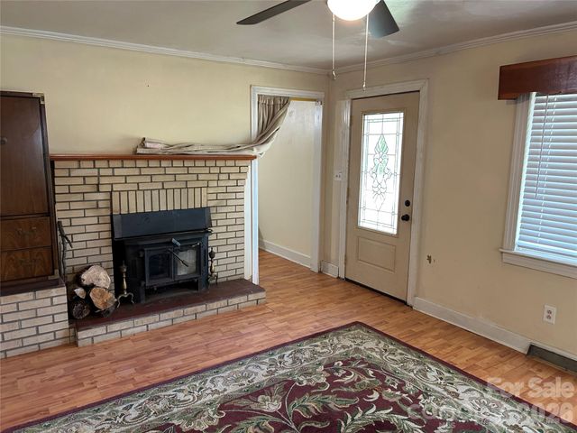 2307 Harris Henrietta Road, Mooresboro, NC 28114