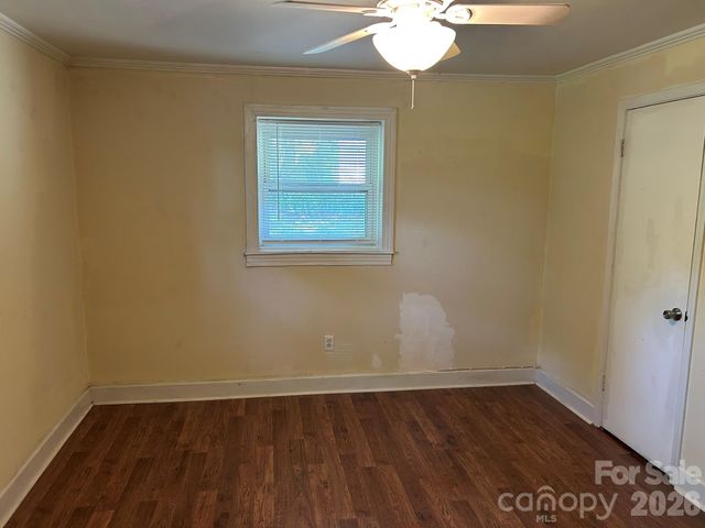 2307 Harris Henrietta Road, Mooresboro, NC 28114