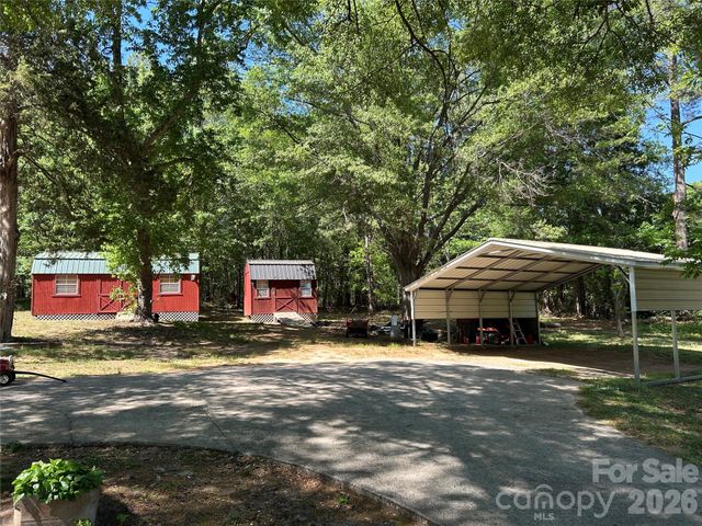 2307 Harris Henrietta Road, Mooresboro, NC 28114