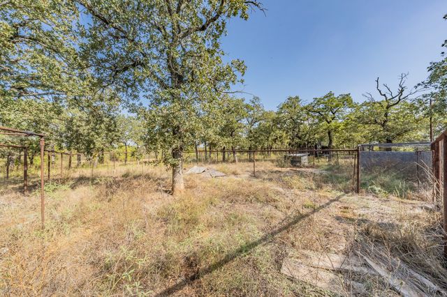 417 Wood River Road, Millsap, TX 76066