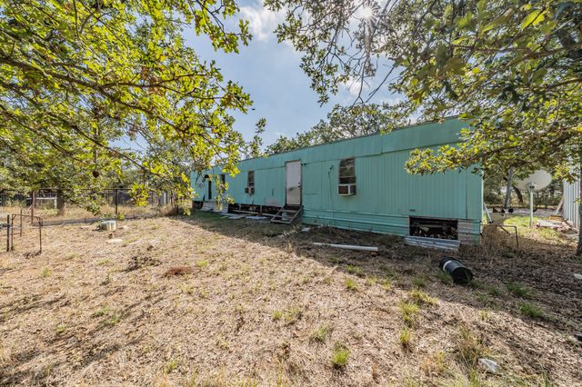 417 Wood River Road, Millsap, TX 76066