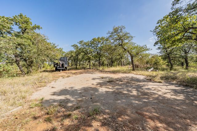 417 Wood River Road, Millsap, TX 76066