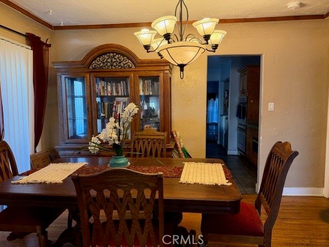 3020 S Palm Grove, Los Angeles, CA 90016