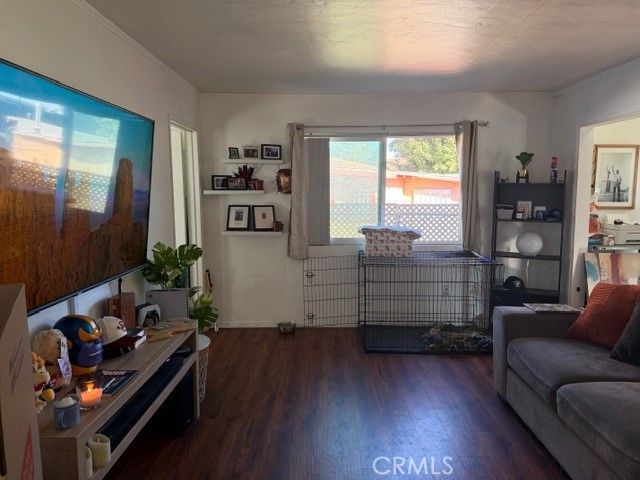 3020 S Palm Grove, Los Angeles, CA 90016