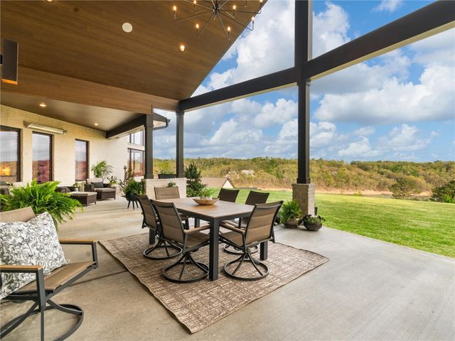 15456 & 15458 Brightwater Crossing, Rogers, AR 72756