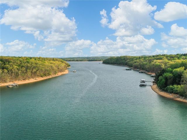 15456 & 15458 Brightwater Crossing, Rogers, AR 72756