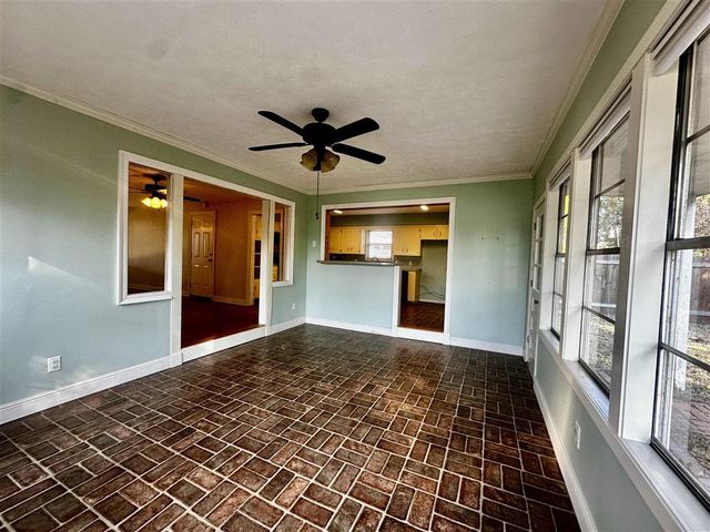 2529 Aster Street, Lake Charles, LA 70601