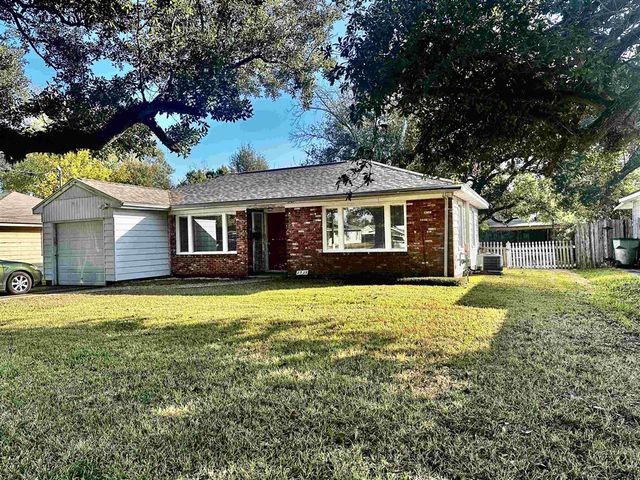 2529 Aster Street, Lake Charles, LA 70601