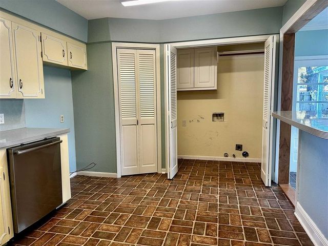 2529 Aster Street, Lake Charles, LA 70601