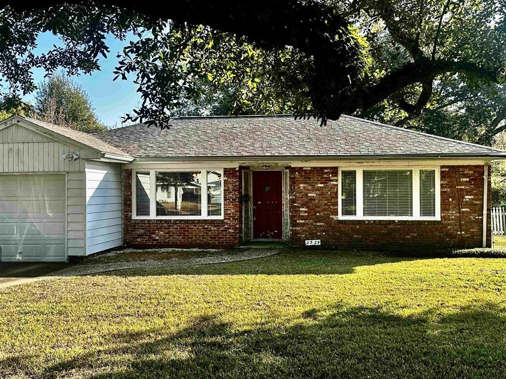 2529 Aster Street, Lake Charles, LA 70601