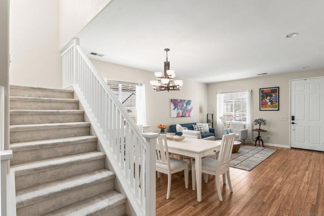 332 Monte Vista, Oceanside, CA 92057