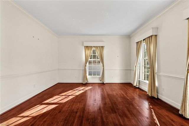 2152 Lords LNDG, Virginia Beach, VA 23454