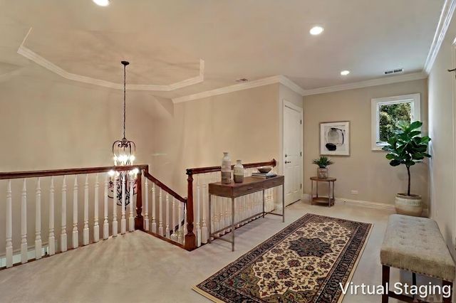 8806 WHISPERING PINES Trail, Woodstock, IL 60098