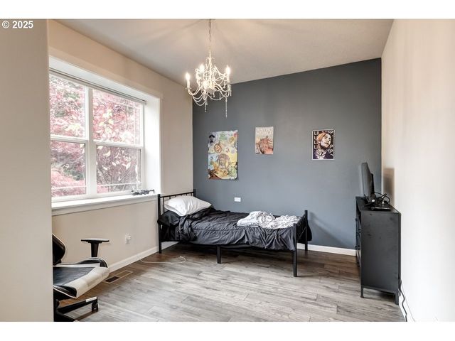 17647 HARDENBROOK Ave, Sandy, OR 97055